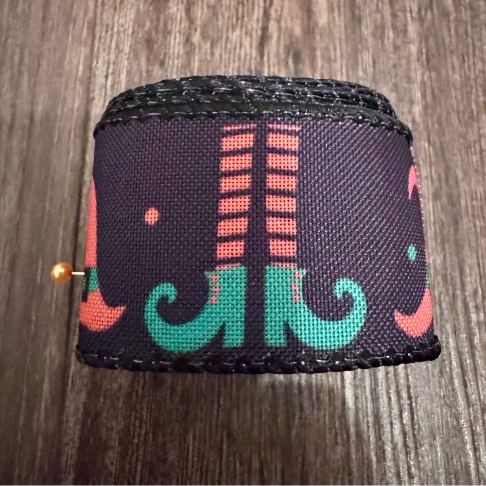 Halloween Witch Feet & Hat Ribbon Decor